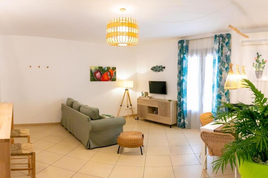 Cozy Beach House Cefalù Exteriör bild